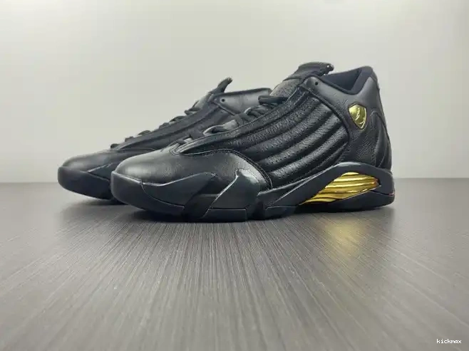 Moments' Jordan Retro Air 487471-022 14 'Defining 0614